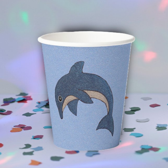 Gobelets En Papier Sparkle bleu blanc dauphin sur bleu clair (Sparkle like dark blue dolphin in jumping position on light blue beach party paper cups.)