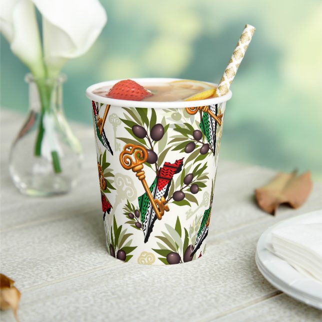 Gobelets En Papier Symbole clé palestinien du droit au retour (Insitu)