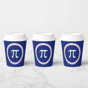 Gobelets En Papier Symbole Pi en cercle sur bleu marine