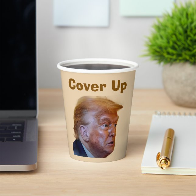 Gobelets En Papier Trump/Cover Up Paper Cup (Insitu)