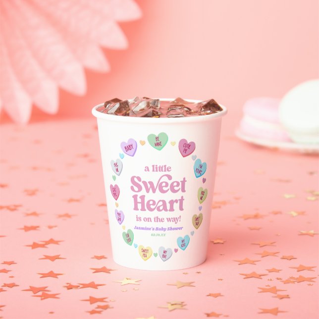 Gobelets En Papier Un petit Baby shower de Saint Valentin (Insitu)