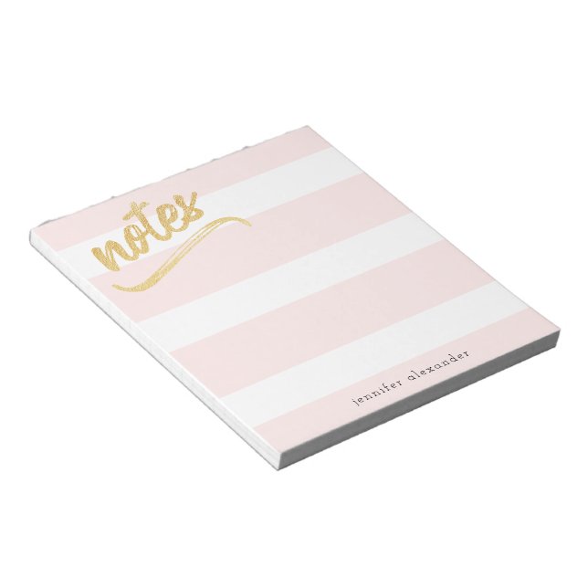 Gold Faux Foil Blush Pink Stripes et nom Bloc-note (Incliné)