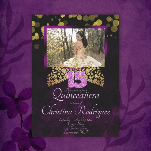 Gold, Purple, Quinceanera Rose Invitation avec Tia (gold and black quinceanera invitation with pink glitter 15 and gold tiara crown)