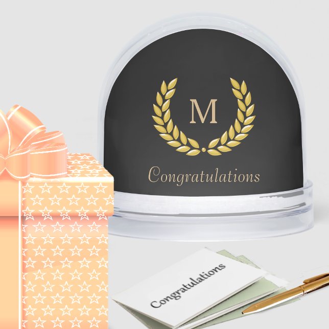 Golden Monogram & Laurel Wreath on Black (Créateur téléchargé)