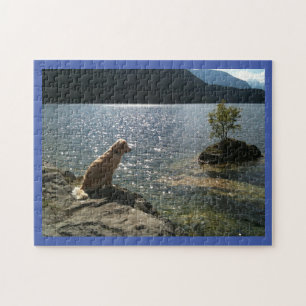 Golden Retriever Near Pond sur le Puzzle du soleil