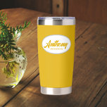 Gourde Isotherme Golden Yellow Stylisé Mariage Nom du fabricant<br><div class="desc">Offrez à votre marionnettiste mariage ce tournevis en acier inoxydable, tendance et personnalisé avec son nom en écriture stylisée dans un design ovale blanc. La couleur et le script de l'Arrière - plan est jaune doré. Personnalisez votre tondeuse thermique en éditant et en remplaçant le nom du toiletteur par le...</div>