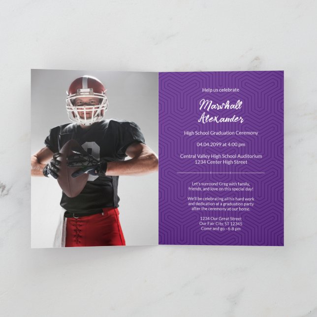 Graduation géométrique violet Invitation photo (Intérieur)