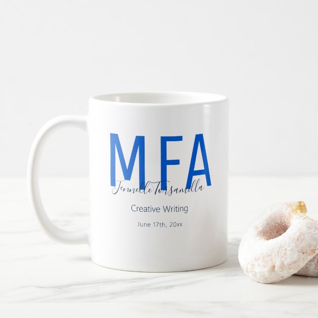 Gradué Bleu Date Nom Degré MFA Café Mug (Avec donut)