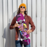 Graffiti Skateboard avec légendes personnalisées<br><div class="desc">Faites de ce Graffiti Skateboard des légendes personnalisées vous-même en ajoutant votre texte. Pour accéder aux outils de montage avancés, allez à "Personnaliser ce modèle" et cliquez sur "Détails", faites défiler et appuyez sur le lien "cliquer pour customiser plus loin". Idéal pour n'importe quelle occasion un cadeau d'anniversaire ou de...</div>