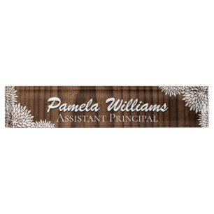 Grain en bois et plaque signalétique faite sur