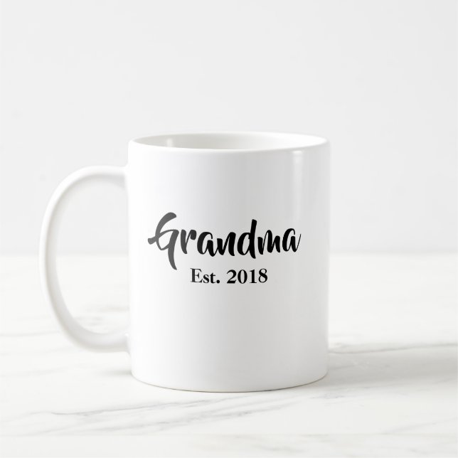 Grand-mère établie 2018 Mug (Gauche)