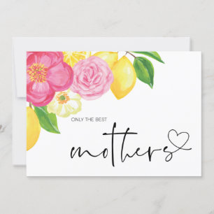 Grand-mère Faire-part de grossesse ayant un bébé