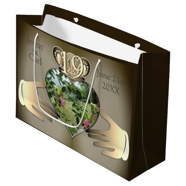 Grand Sac Cadeau 19ème, 8ème anniversaire de la photo de bronze Cla (Devant Angle)