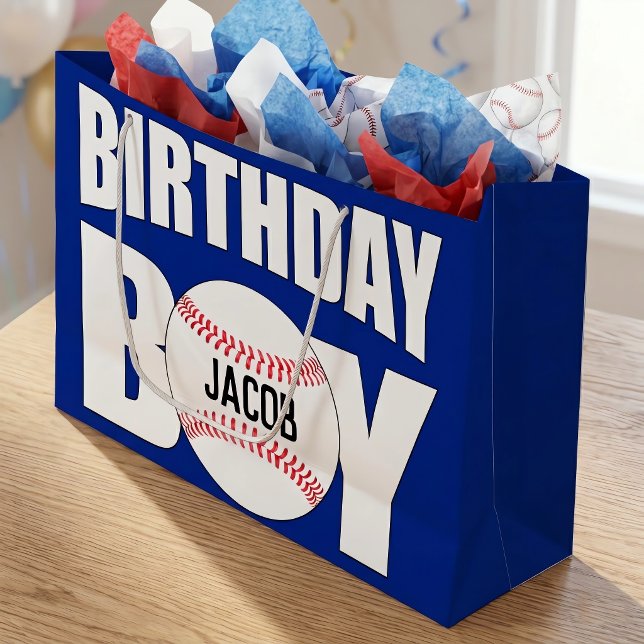 Grand Sac Cadeau Anniversaire Boy Baseball Player Party Nom personn (Personalized baseball birthday gift bag with custom name. On a table, insitu. )
