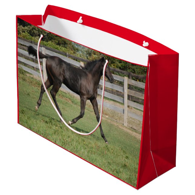 Grand Sac Cadeau Cheval mignon traversant le Jardin (Dos Angle)