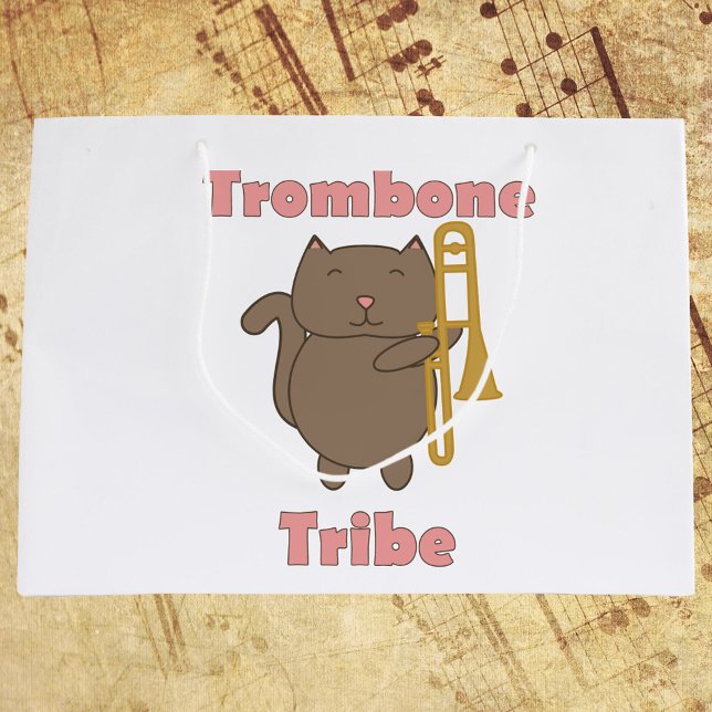 Grand Sac Cadeau Conception de musique de groupe de marche de chat  (A gift bag with a cute cat holding a trombone & the words trombone tribe in pink letters.)