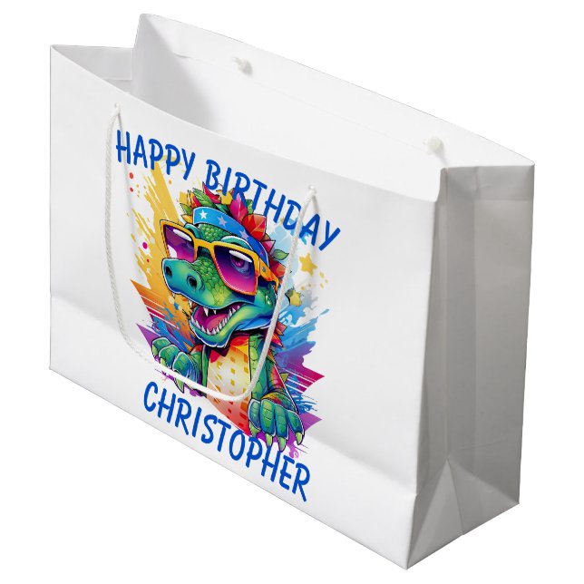 Grand Sac Cadeau Crocodile Personnalisé Joyeux anniversaire (Devant Angle)
