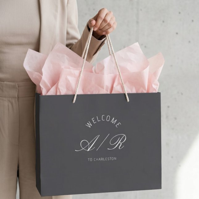 Grand Sac Cadeau Destination Wedding Monogram Dark Grey Welcome Bag (Créateur téléchargé)