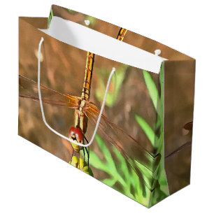 Grand Sac Cadeau Dragonfly Artistique Reposant Sur Une Tête De Fleu