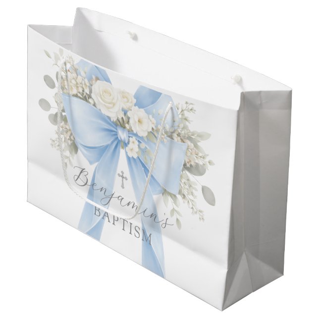 Grand Sac Cadeau Eucalyptus Blue Bow Baby Boy Baptism (Devant Angle)