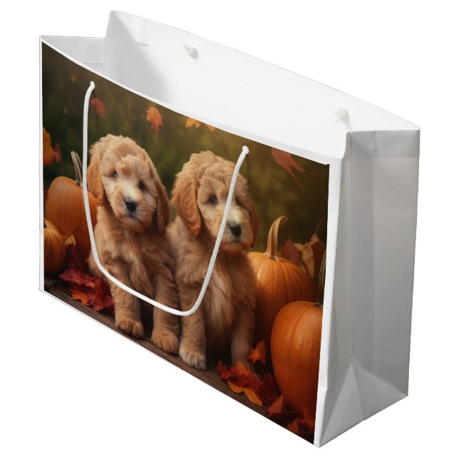 Grand Sac Cadeau Goldendoodle Chiot Automne Citrouille délice (Devant Angle)