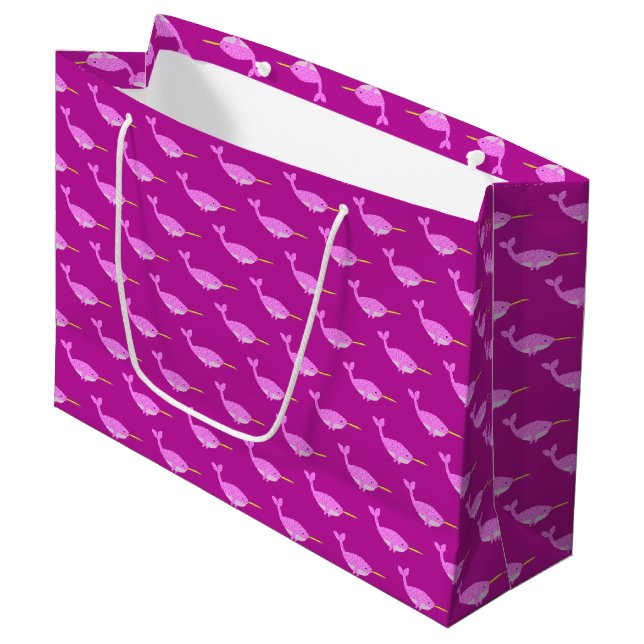 Grand Sac Cadeau Jolie fille rose bébé Narwhal Patterned (Devant Angle)