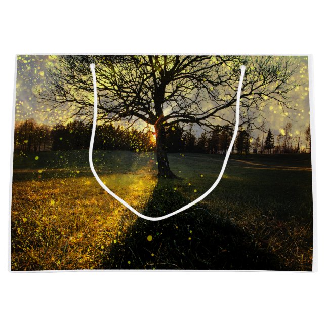 Grand Sac Cadeau Les lucioles magiques paysage onirique (Devant)