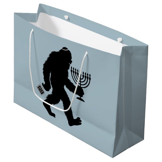 Grand Sac Cadeau L'Humour juif Bigfoot Hanoukka Chanukah Hilarié (Devant Angle)