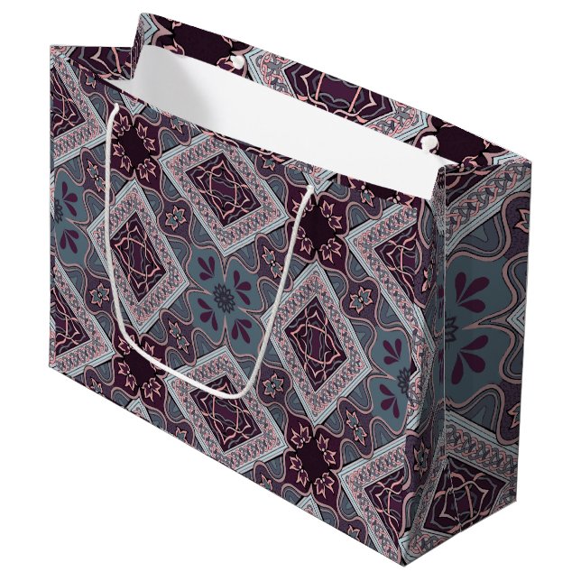 Grand Sac Cadeau Majestueux (Devant Angle)