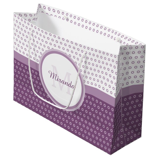 Grand Sac Cadeau Monogramme de Pois mod violet et blanc avec nom (Devant Angle)