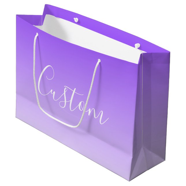 Grand Sac Cadeau Nom de script cursif & ombre violet clair modifiab (Devant Angle)