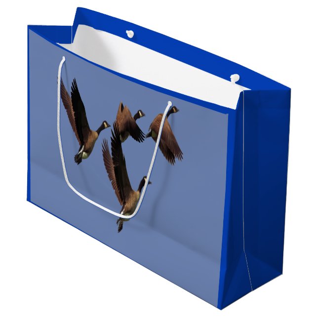 Grand Sac Cadeau Oies canadiennes volant dans un troupeau d'enfants (Devant Angle)