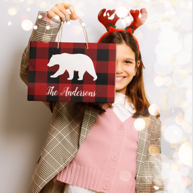 Grand Sac Cadeau Red Buffalo Plaid & Bear | Personal Name Gift (Créateur téléchargé)
