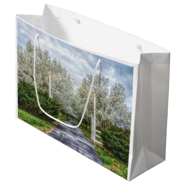 Grand Sac Cadeau Retour au printemps (Devant Angle)