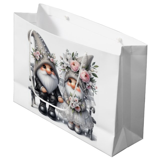 Grand Sac Cadeau Wedding Gnome (Devant Angle)