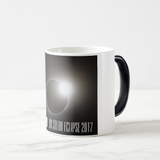 Grand tasse Morphing de l'éclipse solaire 2017