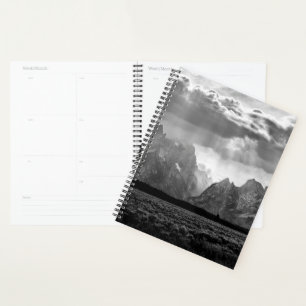 Grand Teton Mountain Range en noir et blanc