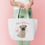 Grand Tote Bag Carlin adorable Chiot "Carlins et baisers"<br><div class="desc">Design à thème adorable sur le carlin avec une illustration douce et drôle de chiot carlin. Ce design peut être facilement personnalisé avec votre texte de choix ou laisser tel quel.</div>