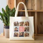 Grand Tote Bag Créez votre propre collection Instagram Monogramme<br><div class="desc">Utilisez 8 photos carrés pour créer un cadeau unique et personnel. Ou vous pouvez garder le chiot hipster et faire un gardien branché. Si vous avez besoin d'ajuster les images,  cliquez sur l'outil personnaliser pour apporter des modifications.</div>