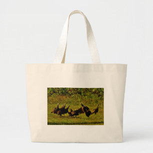 Grand Tote Bag Lutter contre les dindes sauvages dans les montagn