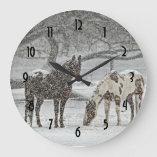 Grande Horloge Ronde 2 Horses Outside en hiver