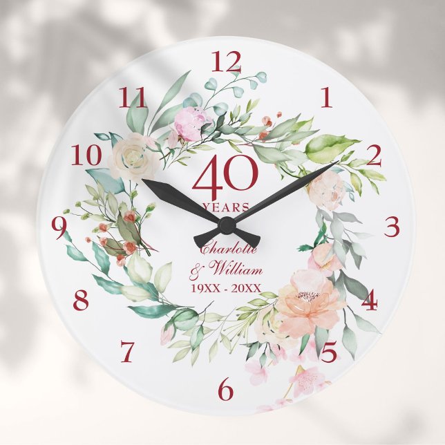 Grande Horloge Ronde 40e anniversaire de Mariage de Ruby Roses Floral (40th Ruby Wedding Anniversary Roses Floral Large Clock)