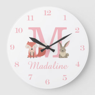Grande Horloge Ronde Animaux de la Forêt Rose Monogramme Initial de Béb
