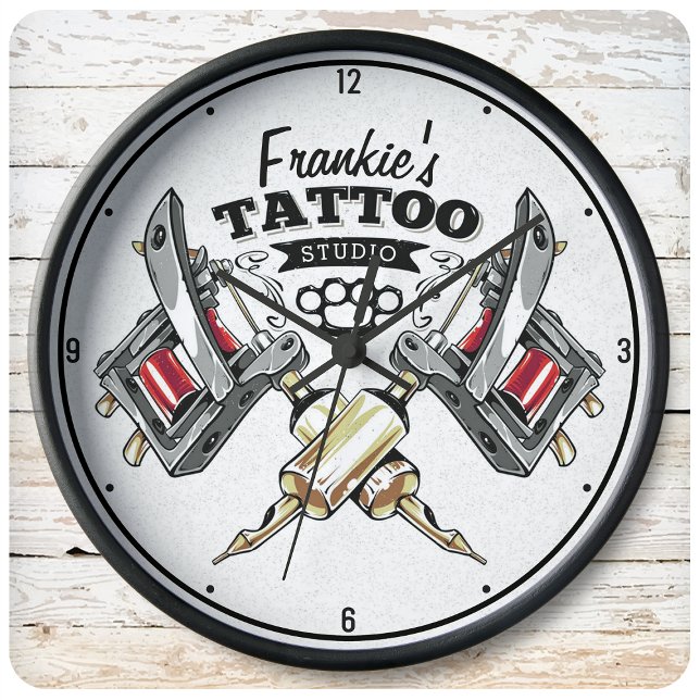 Grande Horloge Ronde Artiste de tatouage personnalisé Old School Machin (Créateur téléchargé)