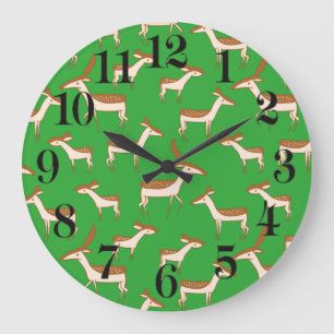 Grande Horloge Ronde Bébé cerf et famille vert pâle