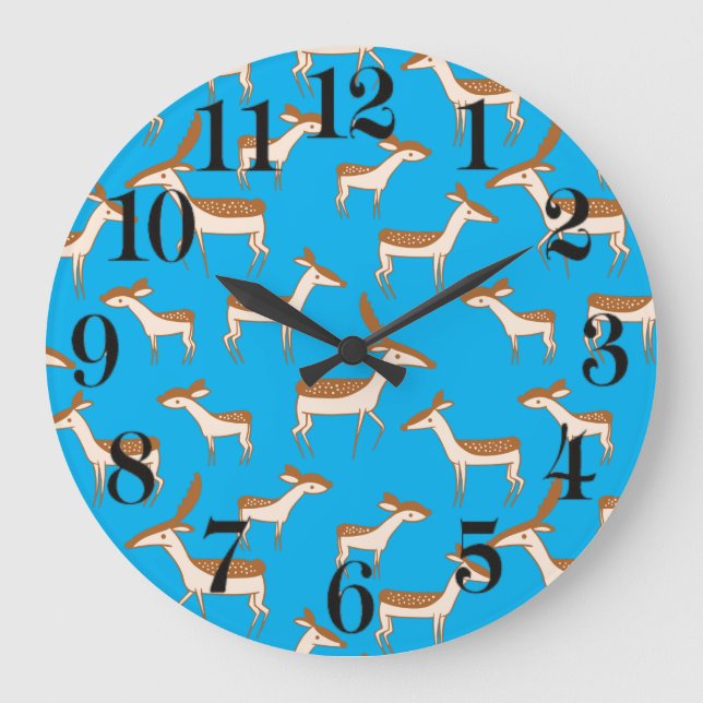 Grande Horloge Ronde Bébé mignon cerf et famille sur Sky Blue (Recto)