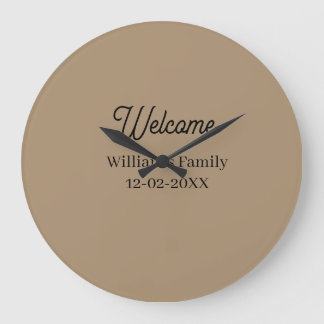 Grande Horloge Ronde Bienvenue à la maison ajout du nom de famille inau