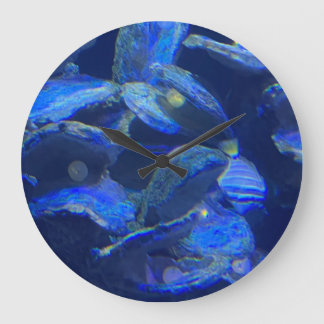 Grande Horloge Ronde Bleu Océan Profond Art Abstrait Décoration Côtière