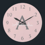 Grande Horloge Ronde Blush Pink Grey Modern Script Girly Monogram<br><div class="desc">Blush Pink et Grey Simple Script Monogram Clock. This makes the perfect sweet 16 birthday,  wedding,  bridal shower,  anniversary,  baby shower or bachelorette party gift for someone that loves glam luxury and chic styles.</div>