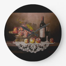 Boule de fruits et bouteilles de vin